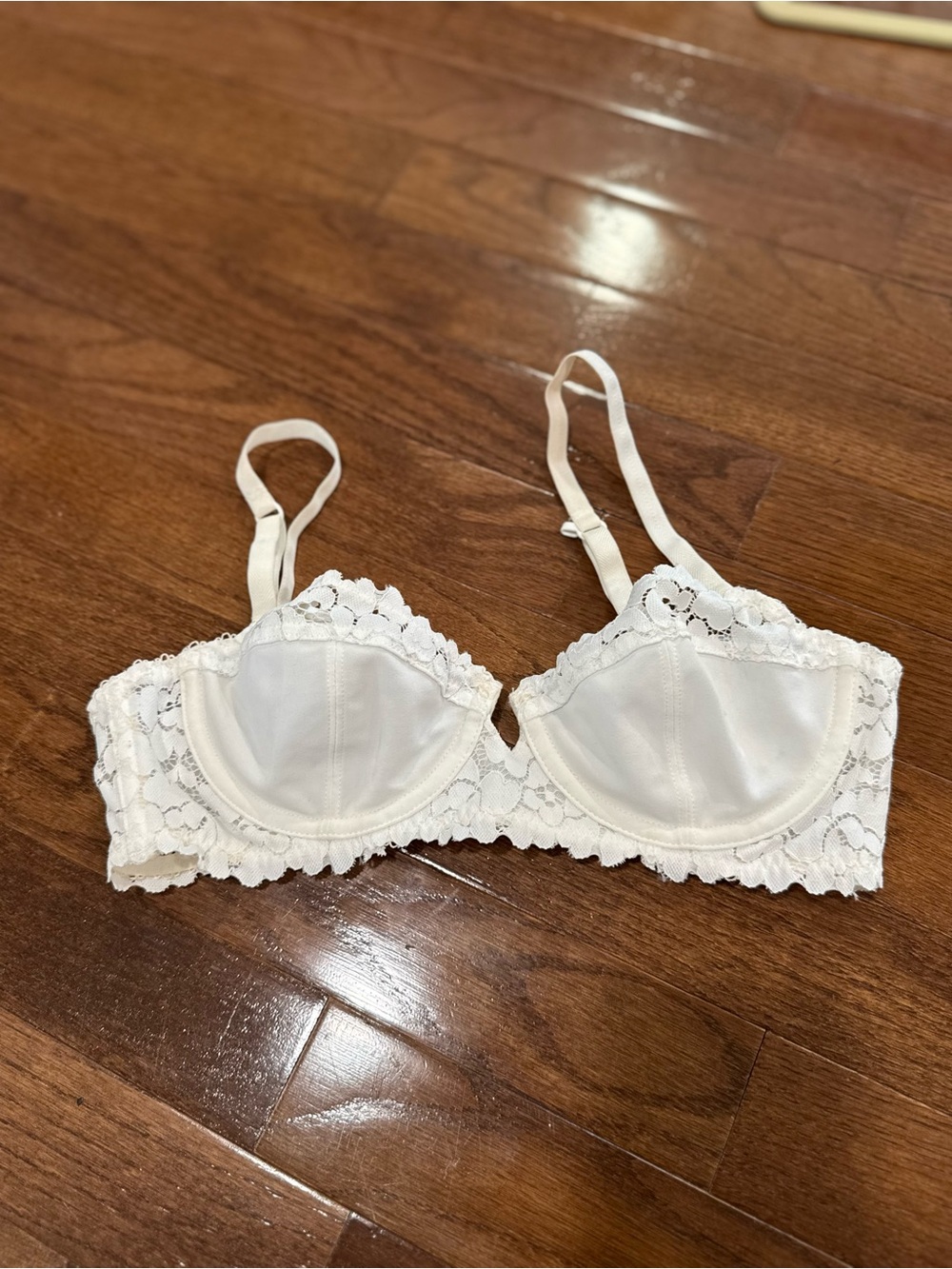 Free People White Lace Underwire Bra with Scalloped Edge
